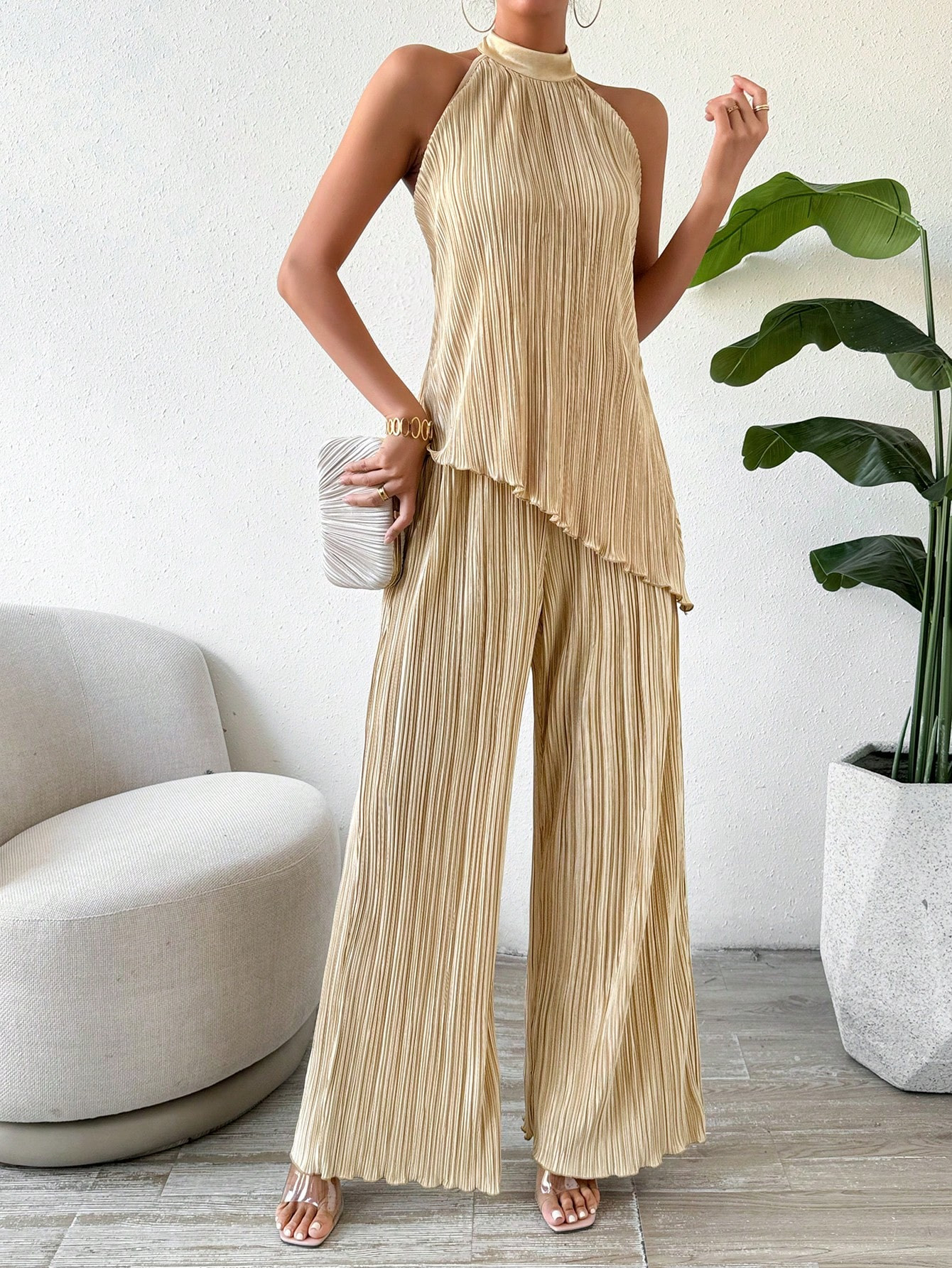 SHEIN VCAY Pleated Halter Neck Backless Top & Casual Pleated Pants Set For Women | SHEIN