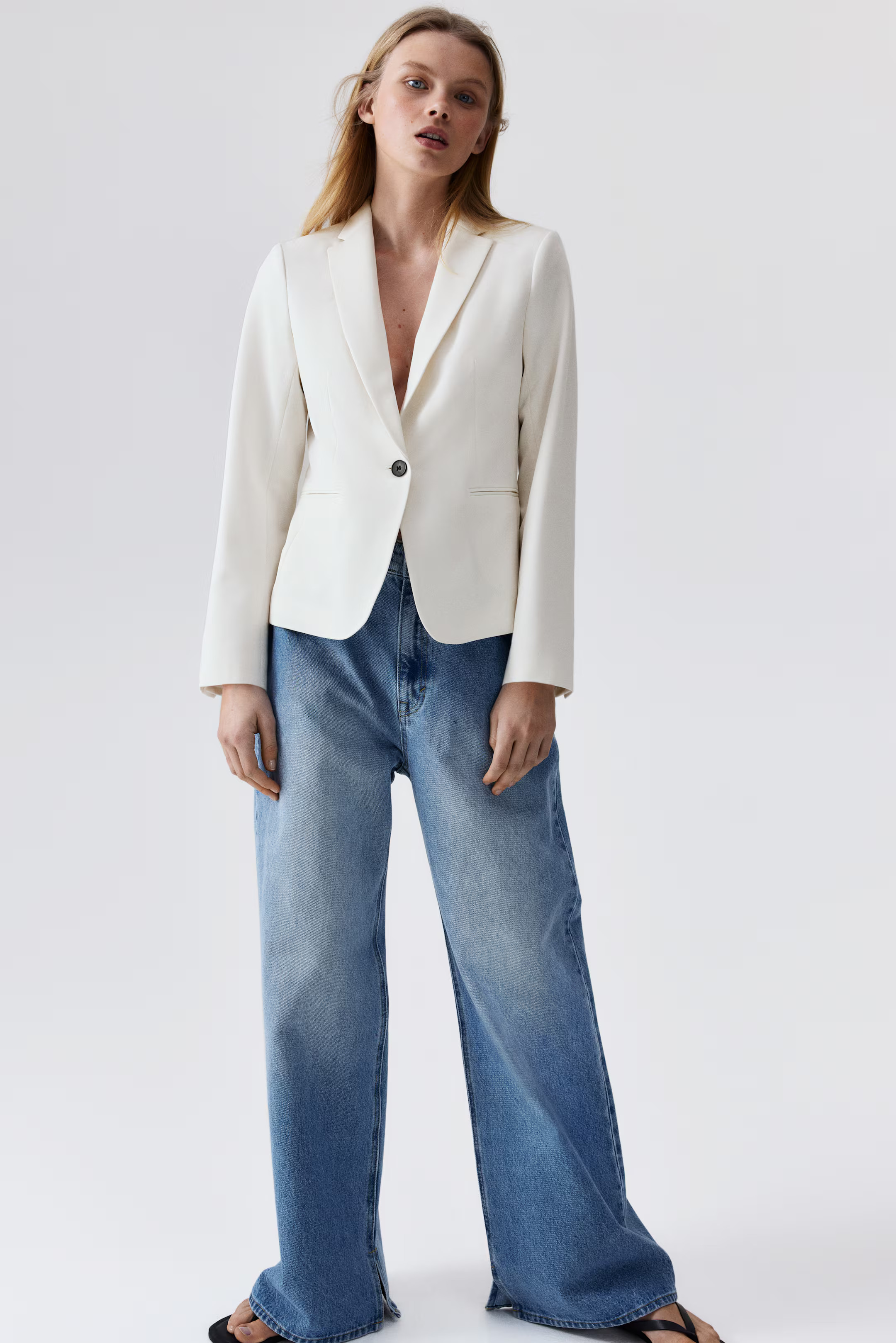 Fitted jacket | H&M (UK, MY, IN, SG, PH, TW, HK)