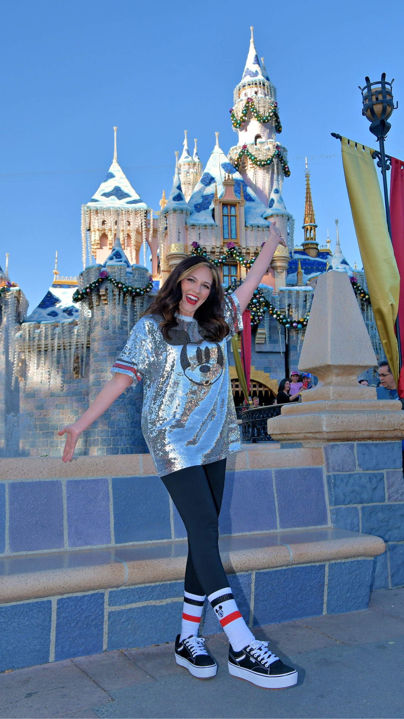 Disneyland Outfit Details

Shirt Size Small (slightly oversized) 
Leggings Medium

#LTKtravel #LTKHoliday #LTKSeasonal