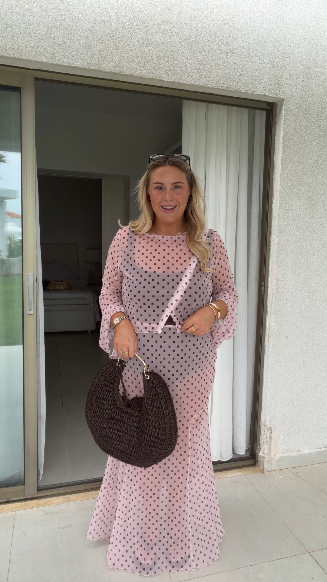 Ootd 🩷🥥🐚

#LTKplussize #LTKsummer #LTKswimwear