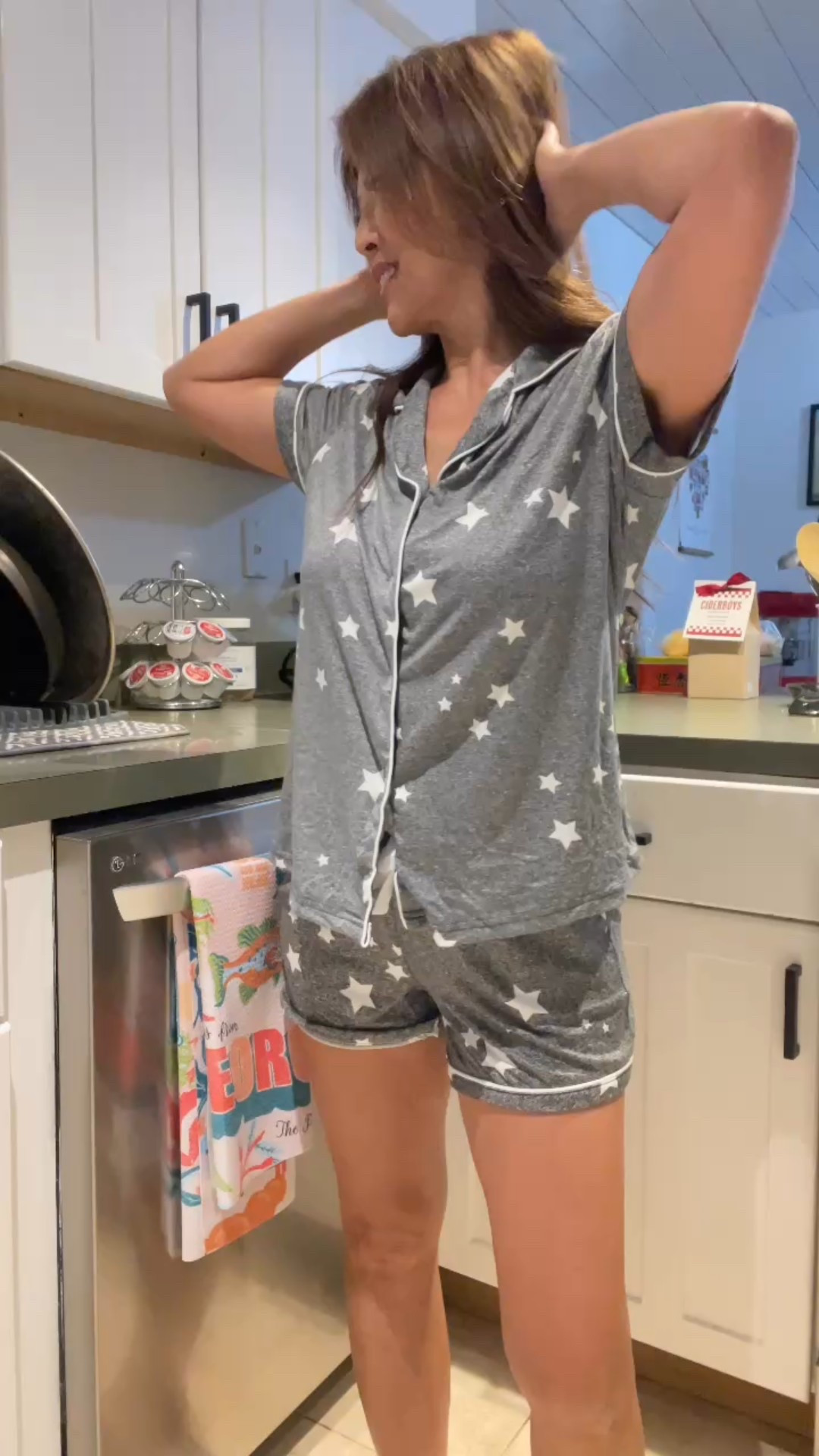 Hello mellow lounge wear, pajamas top and shorts | I’m wearing the lounge set in size small in stargazer

#LTKStyleTip #LTKFallSale #LTKFindsUnder100