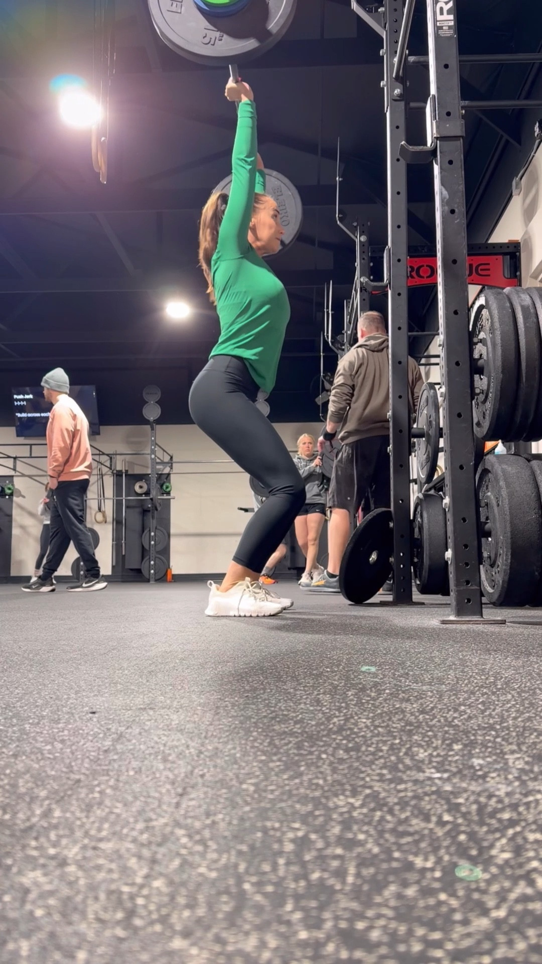 workout with me 🏋🏼‍♀️

Bra: 12
Top: 8
Leggings: M



#LTKmomlife #LTKfitnessgoals #LTKmorningroutine