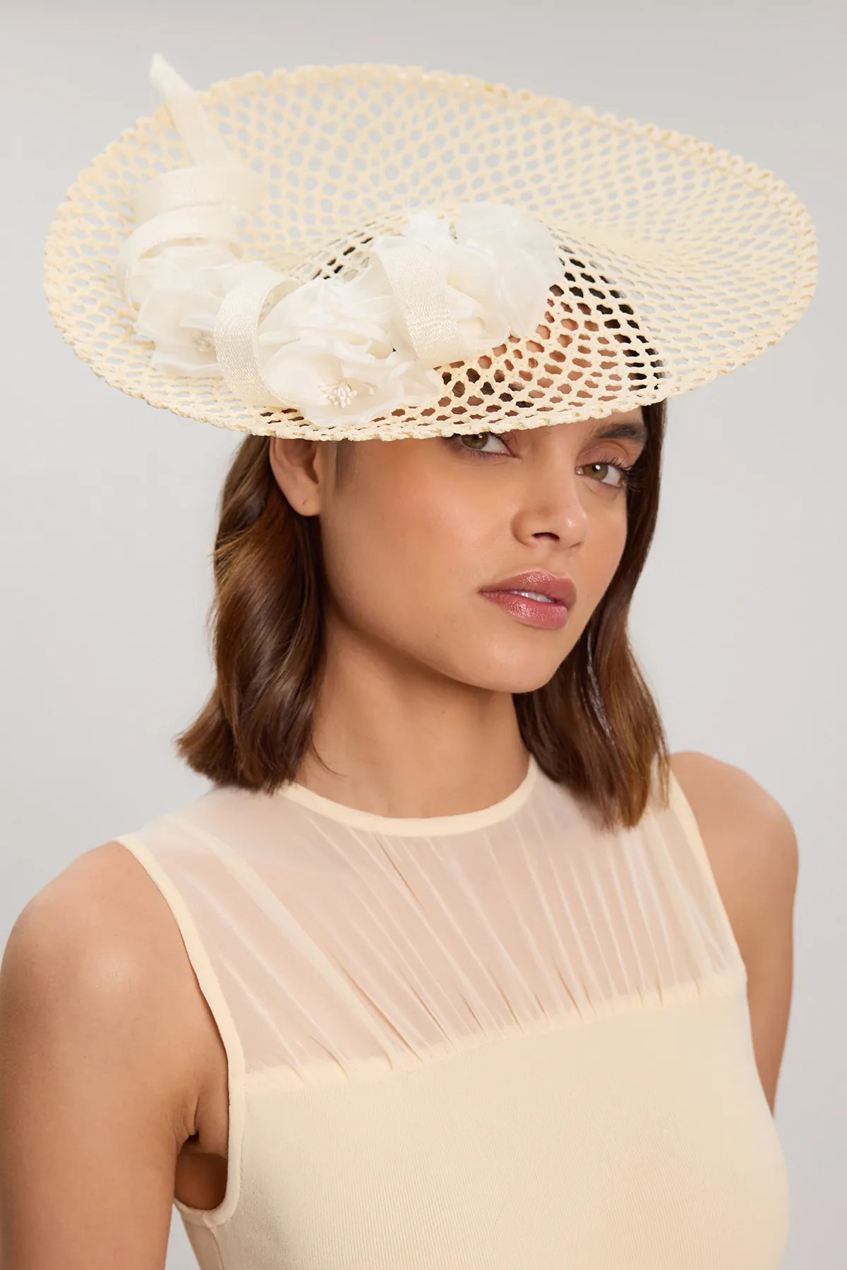 Ivory Open Weave Floral Fascinator | Karen Millen | Karen Millen