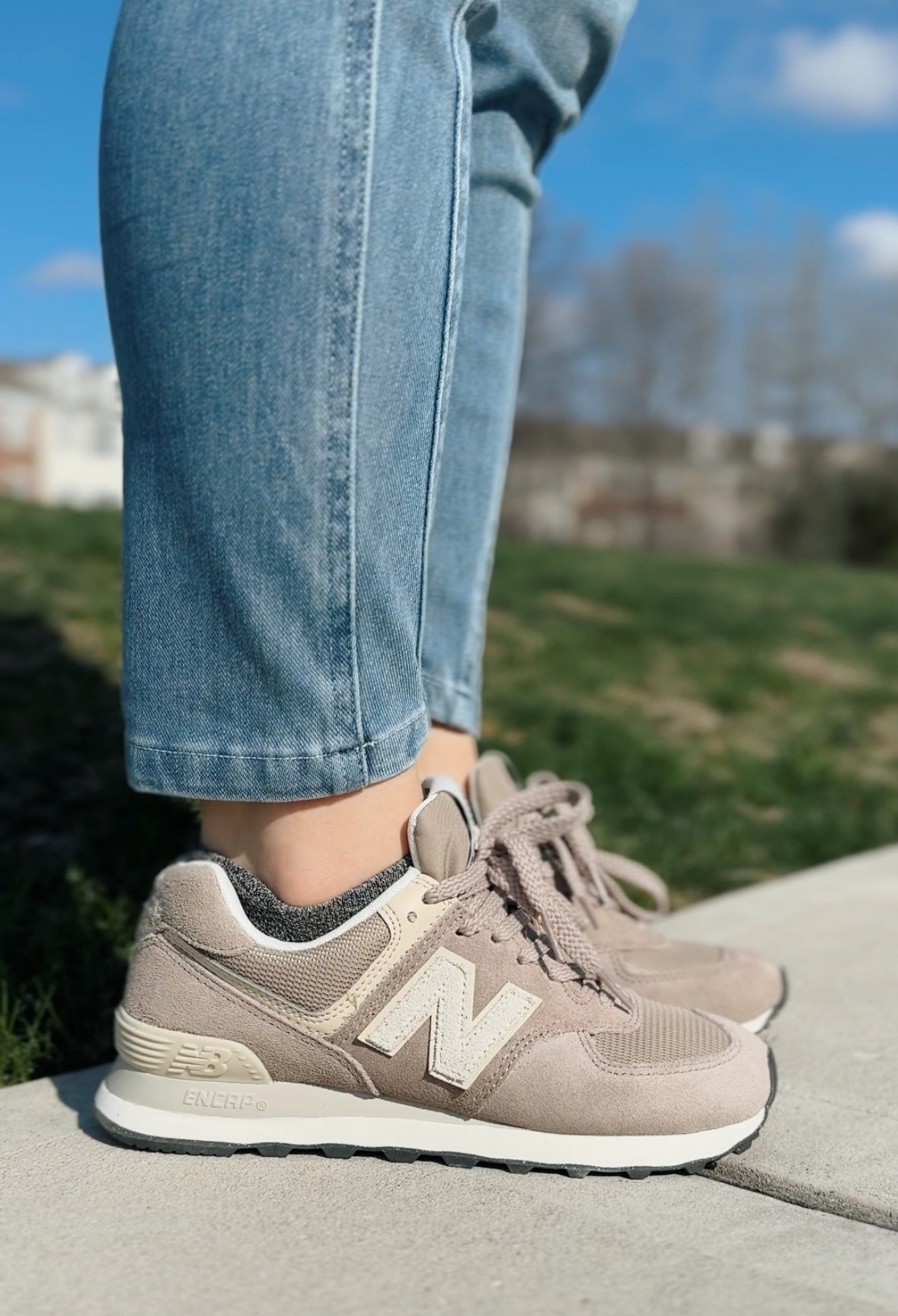 Neutral trendy sneakers that are comfy and go with everything!

#LTKActive #LTKFindsUnder100 #LTKStyleTip