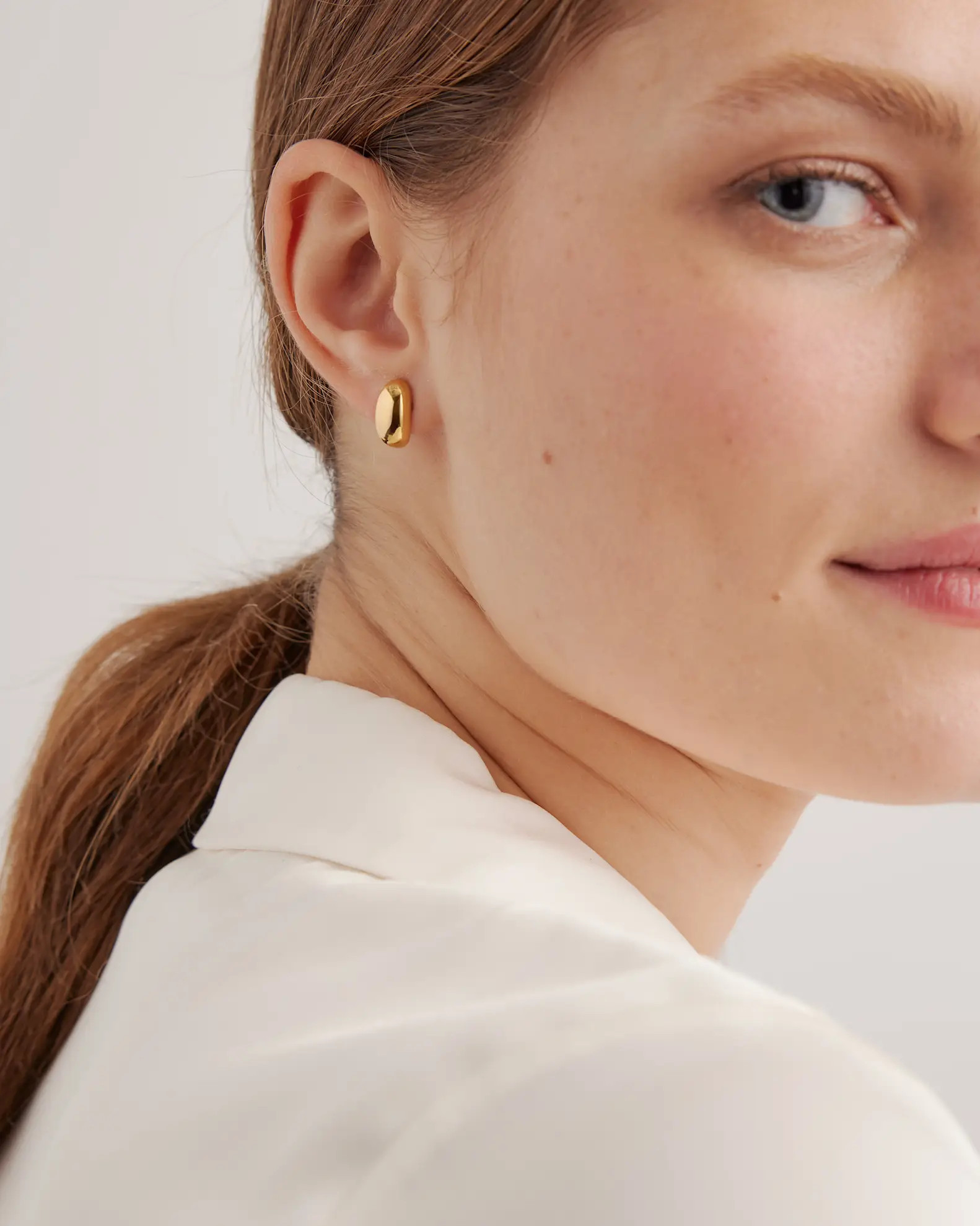 Globe Huggie Hoops in Gold Vermeil | Quince