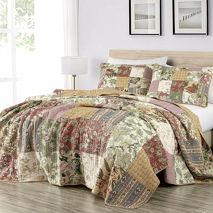Chezmoi Collection Delaney 3-Piece Floral Patchwork Pre-Washed 100% Cotton Quilt Set, King | Amazon (US)