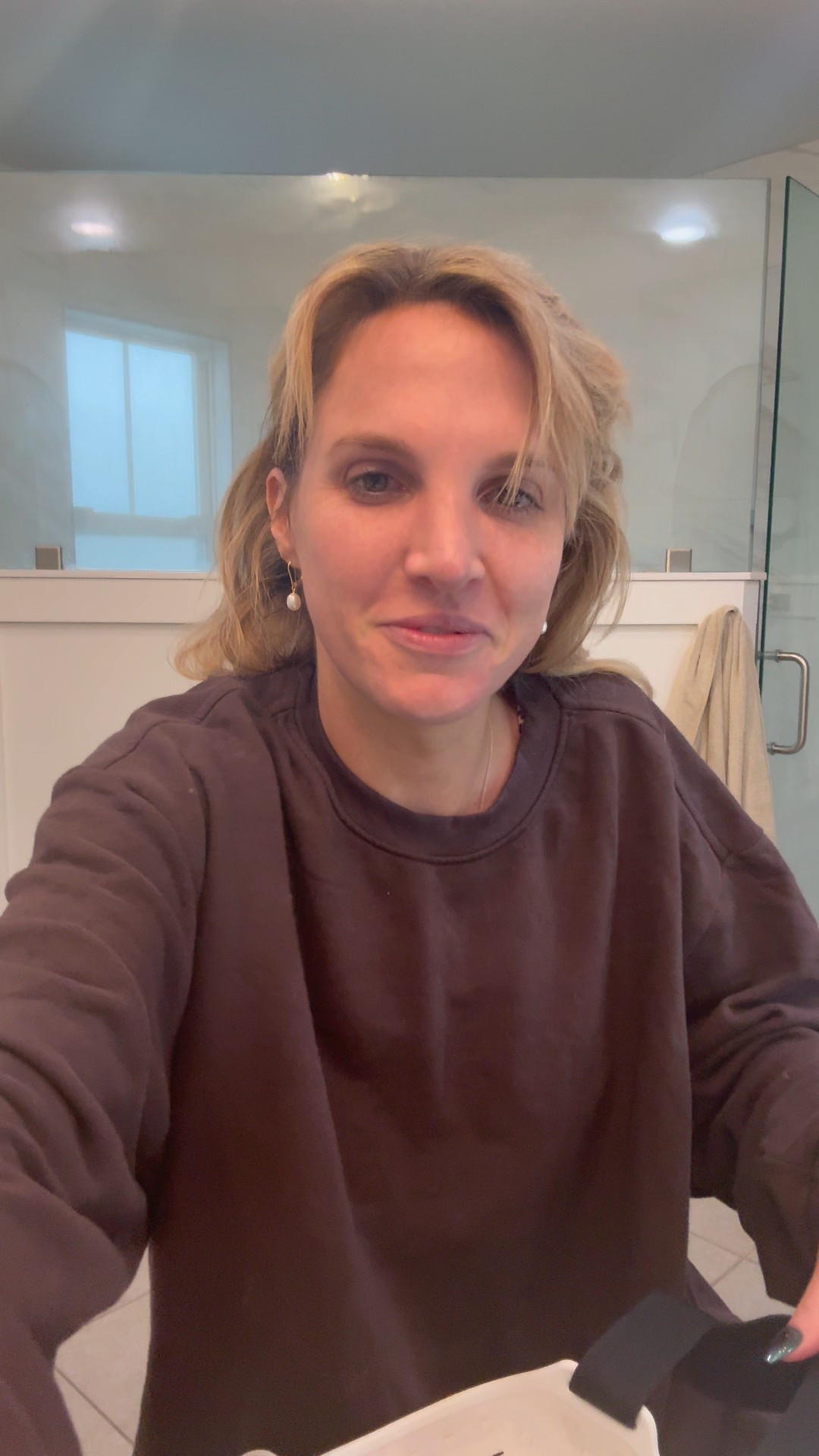 Red light mask, anti aging 

#LTKStyleTip #LTKOver40 #LTKBeauty