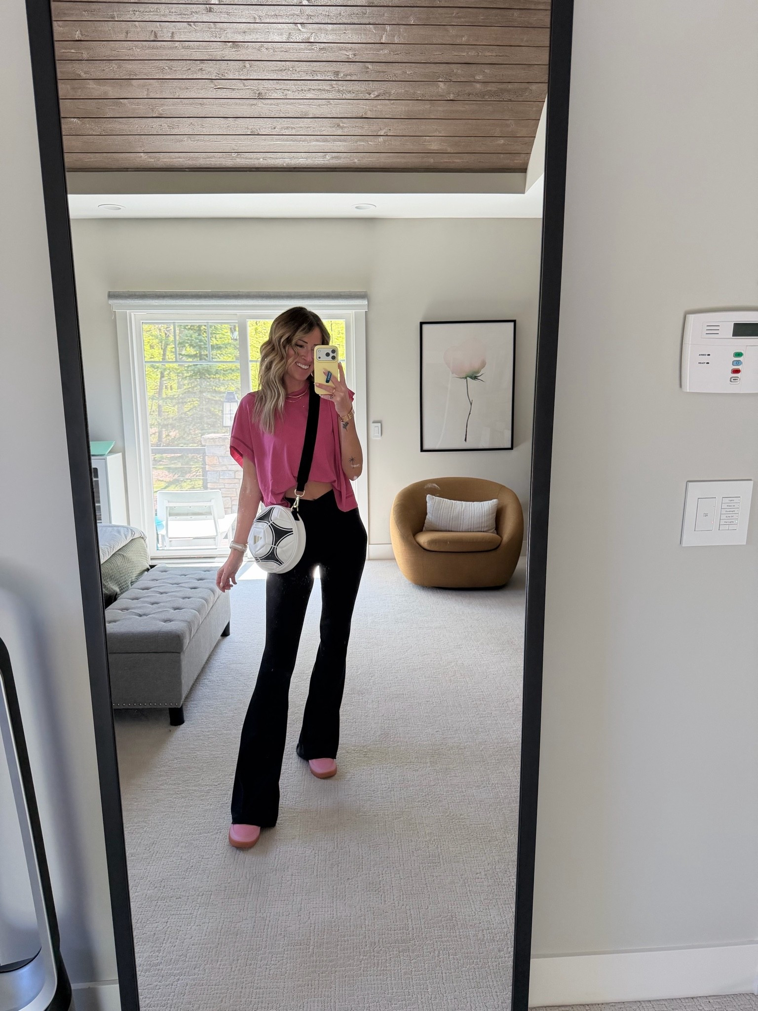 OOTD for soccer mom 
FIFA World Cup soccer ball bag 
Stadium bag for sports moms