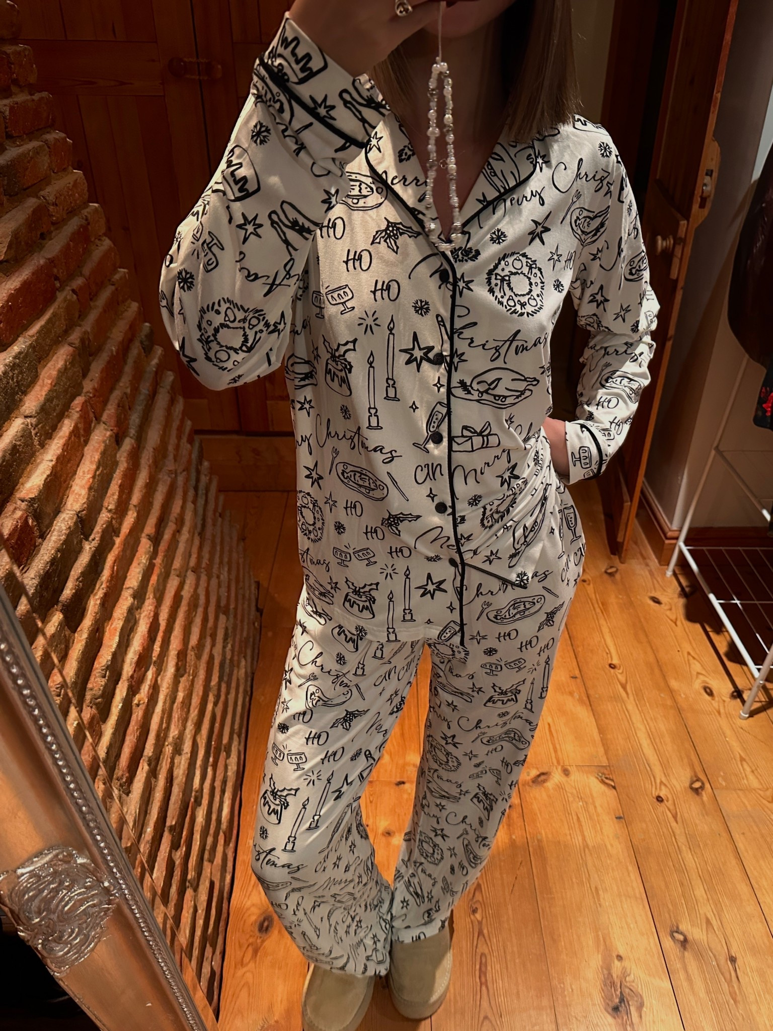 The cutest Christmas pjs 🥹 they are SOOOO soft 🧸
Threadbare have 30% off everything for Black Friday making these only £17.50!

#LTKstyletip #LTKwinter #LTKuk