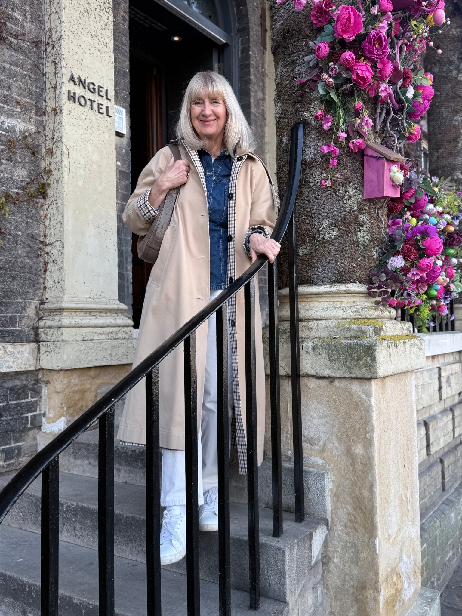 Spring outfit 
Fitted denim shirt with ecru jeans, trench coat and crescent moon suede bag 

#LTKeurope #LTKjeans #LTKspring