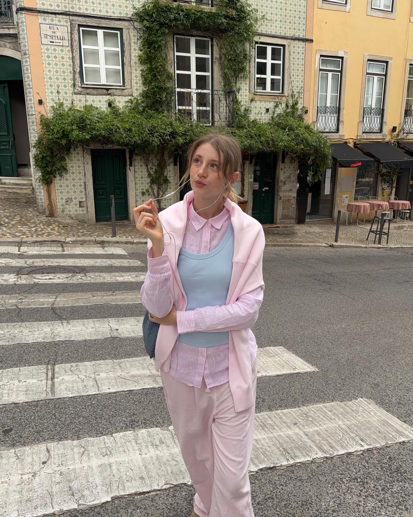 anzeige sommeruniform it is 🎀🩵☀️🦋 full look @uniqloeurope #UNIQLO #LifeWear