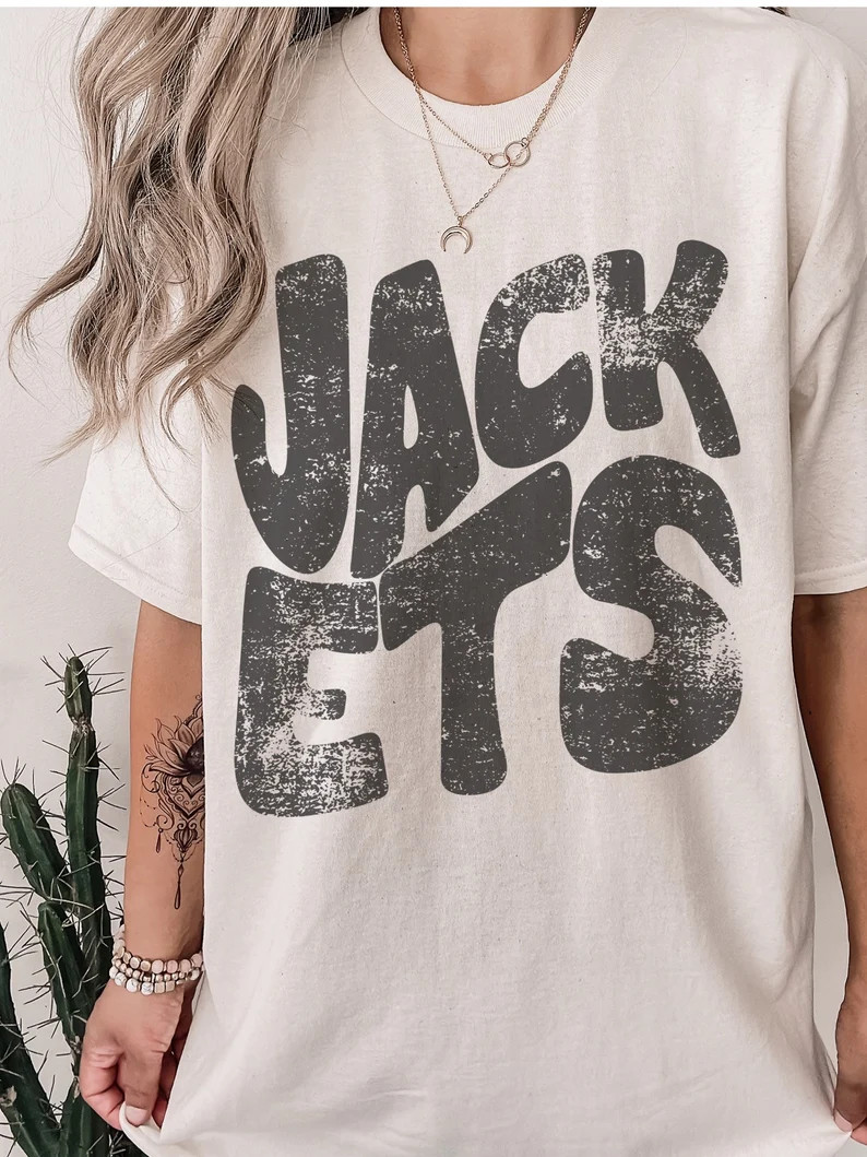 Jackets Grunge Football Mom/ Football Shirt/ Sports Mom T-shirt/ Football T-shirt on Heather SAND... | Etsy (US)