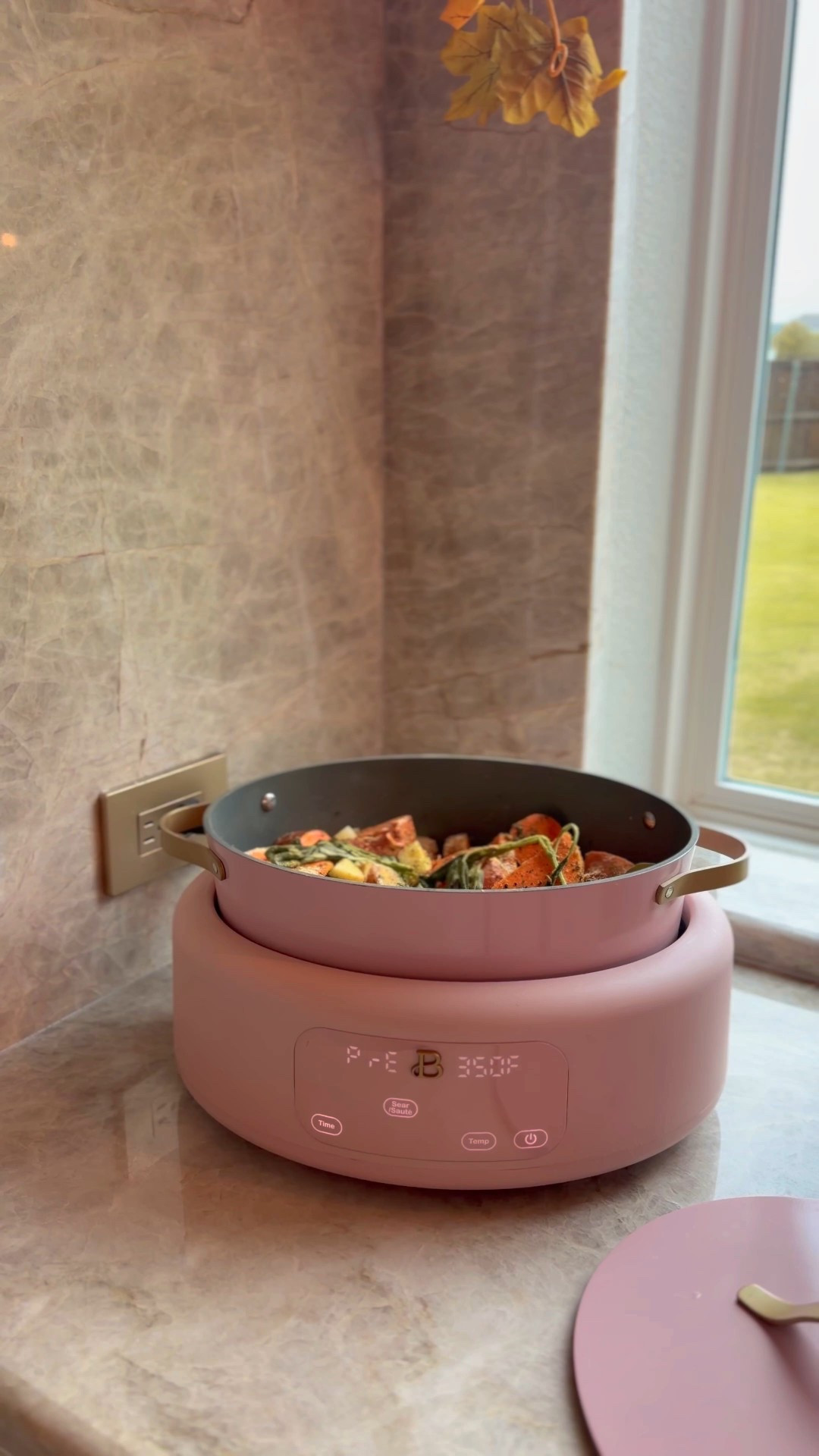 Shop my multi cooker on clearance it’s amazing 

@walmart #walmart 