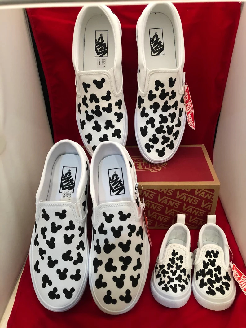 Family Mommy & Me Mickey Minnie Mouse Shoes Hand Painted Shoes | Etsy | Etsy (US)