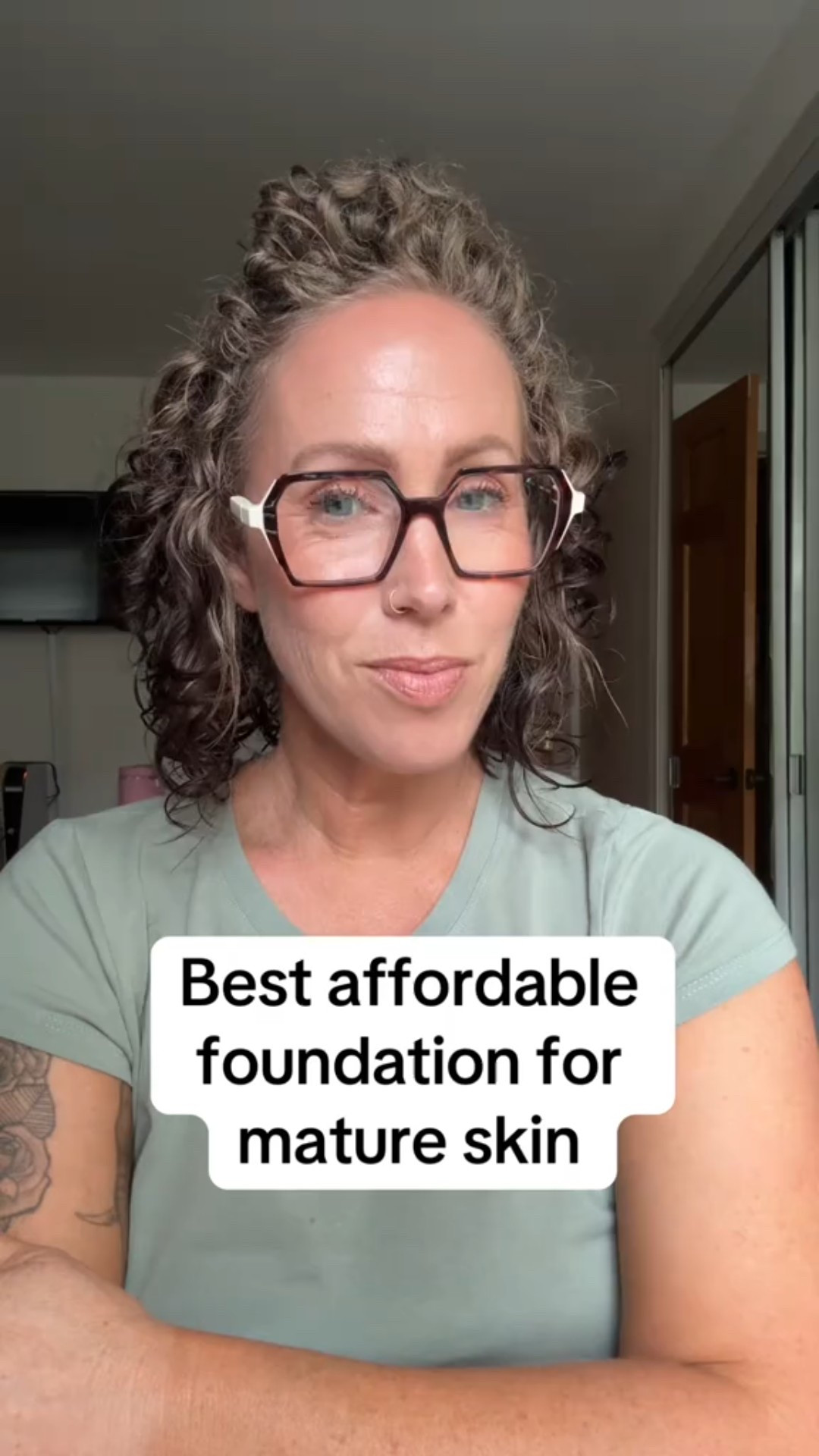 Best affordable foundation for mature skin #matureskinmakeup #affordablemakeup #foundationreview #makeupreview #viralmakeup 