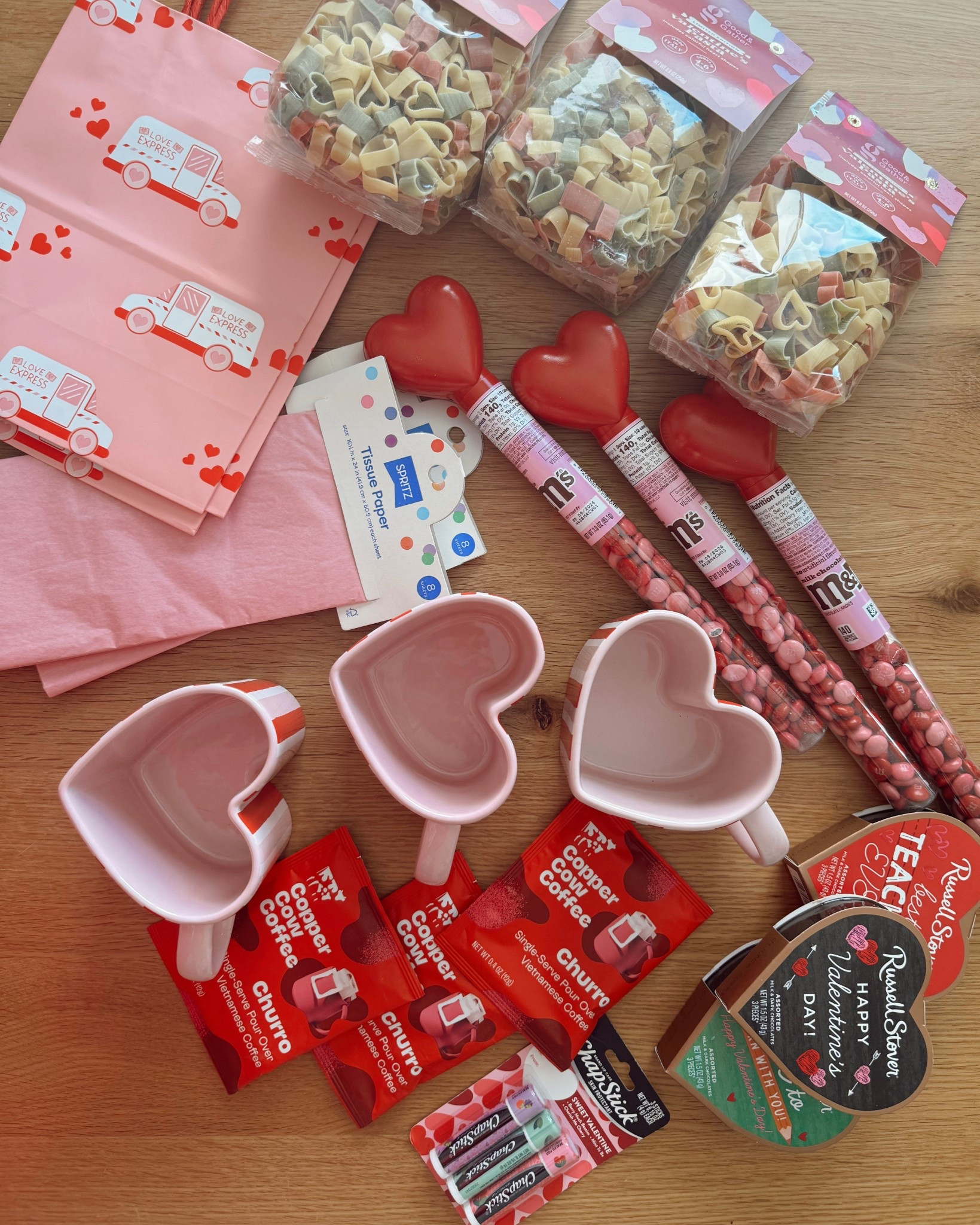 Teacher Valentine’s Day gift idea 💌❤ everything is under $5!!

#LTKfoodie #LTKKids #LTKValentine