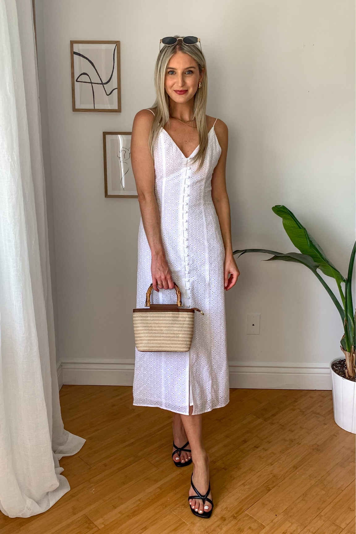 The perfect white dress for summer!  It’s such a closet staple and is a great piece to add to a summer capsule wardrobe 🤍

Wearing a size small it’s TTS 

#LTKSeasonal #LTKStyleTip #LTKFindsUnder100