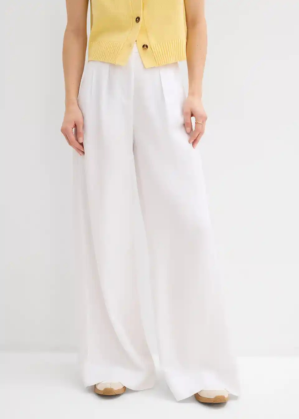 Bundfaltenhose aus flie\u00dfendem Lyocell | Bonprix DE