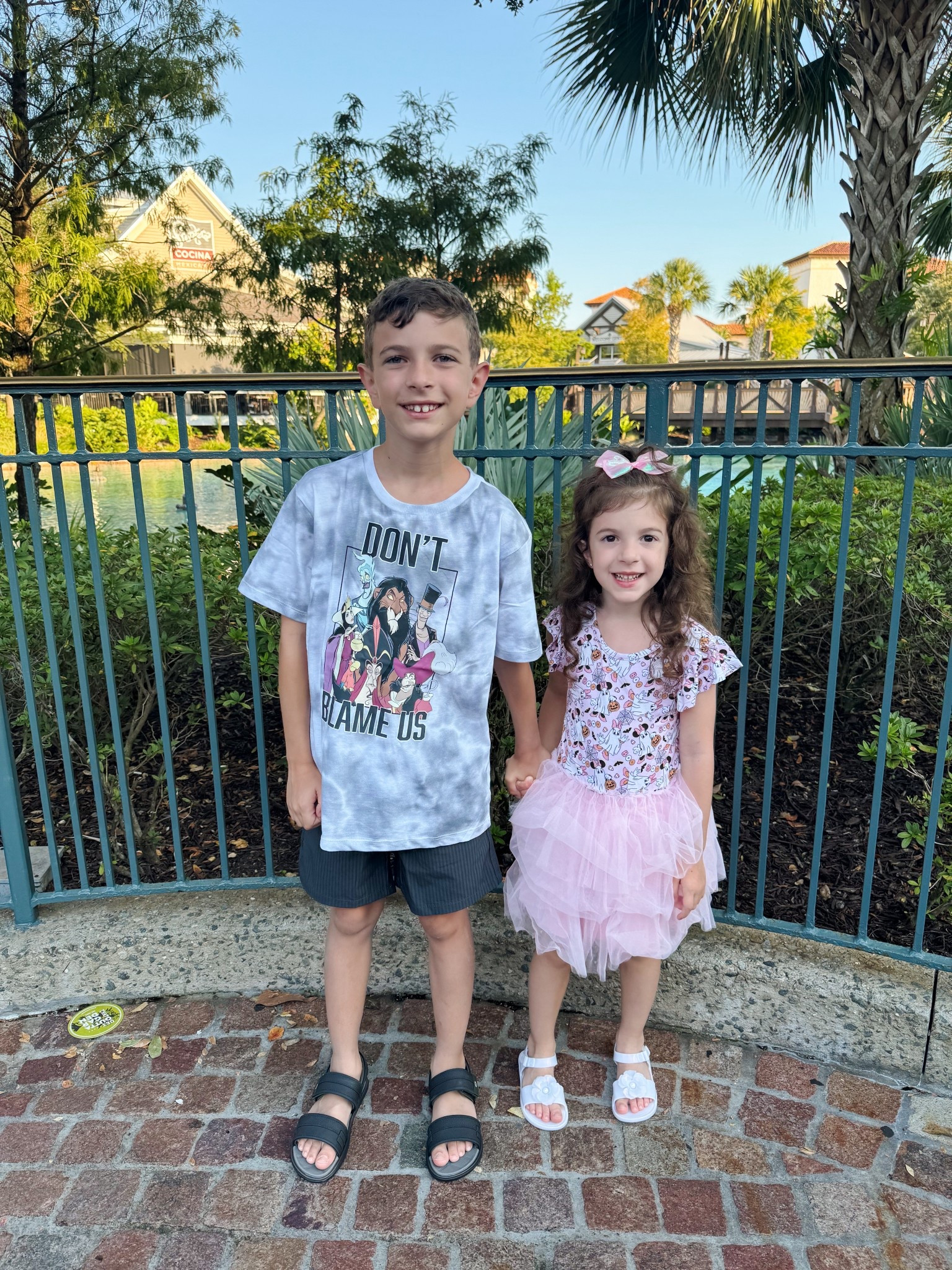 Disney Springs 🎃🖤

#LTKHalloween #LTKTravel #LTKKids