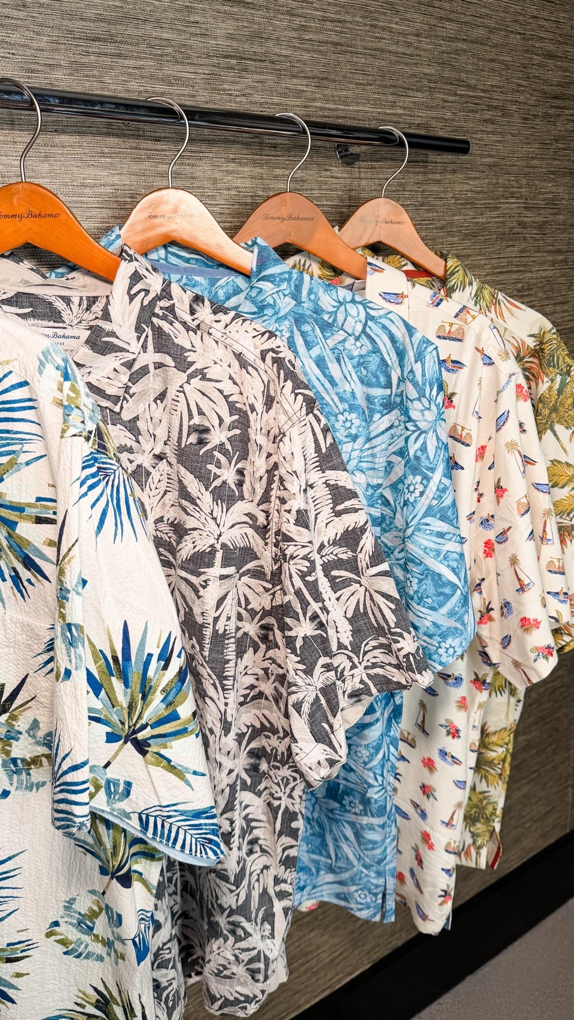 Men’s Hawaiian shirt for a tropical vacation, found. Whether you’re shopping for your husband’s resort wardrobe, coordinating outfits for a couples trip, or dressing the family man for a beach getaway, these Tommy Bahama tropical print shirts are the easy grab. Lightweight, packable, and they photograph beautifully poolside or on a cruise. 🌴🌊🍹

men’s Hawaiian shirt | men’s tropical shirt | resort wear for men | men’s vacation outfit | beach vacation shirt for men | Tommy Bahama camp shirt | cruise outfit men | matching family vacation shirts | tropical linen shirt men | Hawaii shirt for men | mens vacation shirt husband