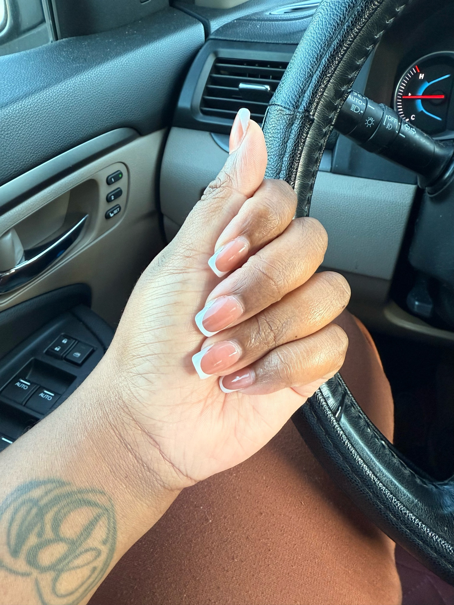 I know press on nails hate to see me coming. 💅🏽

I can get my nails to last 10 days 

Short square French tip nails 

#LTKStyleTip #LTKBeauty #LTKxPrimeDay