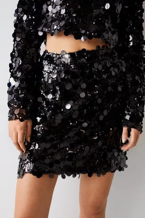 Petite Disc Textured Sequin Mini Skirt | Warehouse UK & IE