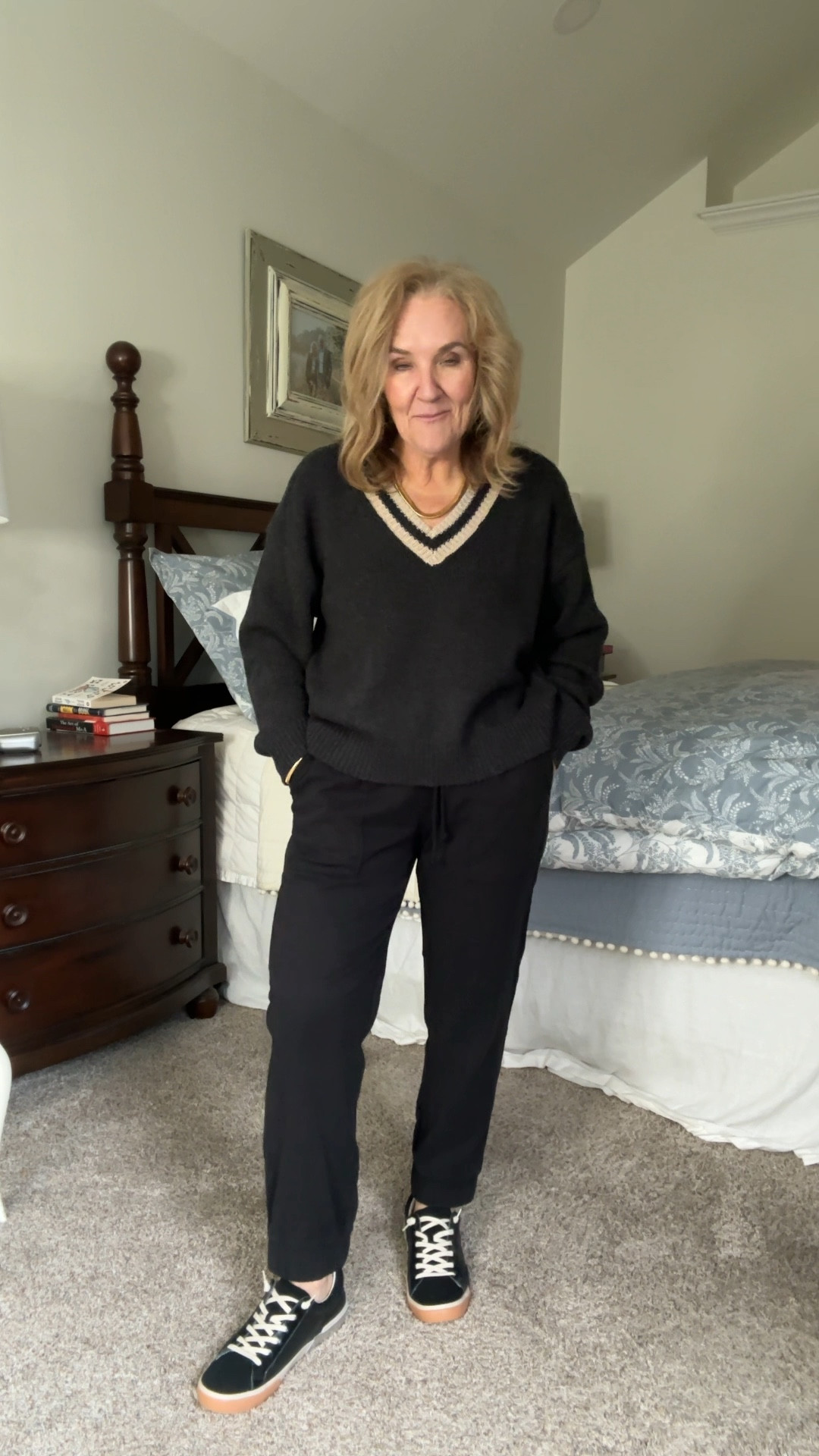 A couple new pieces sent to me and I’m loving these brands! Perfect for cozy at home casual fall outfit!

I am wearing a medium in the pants and a large in the sweater. I love the Xena sneakers and these black suede with sparkles are a great fall winter option. I find them true size. 

Black joggers, gray sweater, marine Leyer, Bella Dahl joggers dolce vita 

#LTKSeasonal #LTKMidsize #LTKOver40