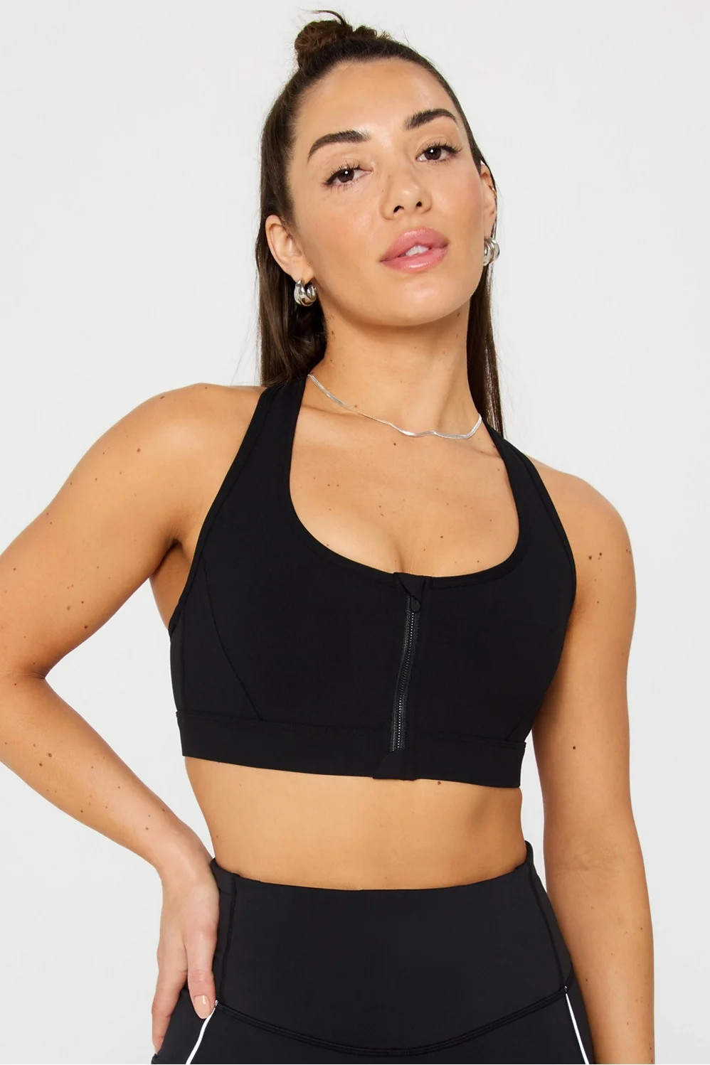 Essential Front Zip Medium Impact Sports Bra | Fabletics