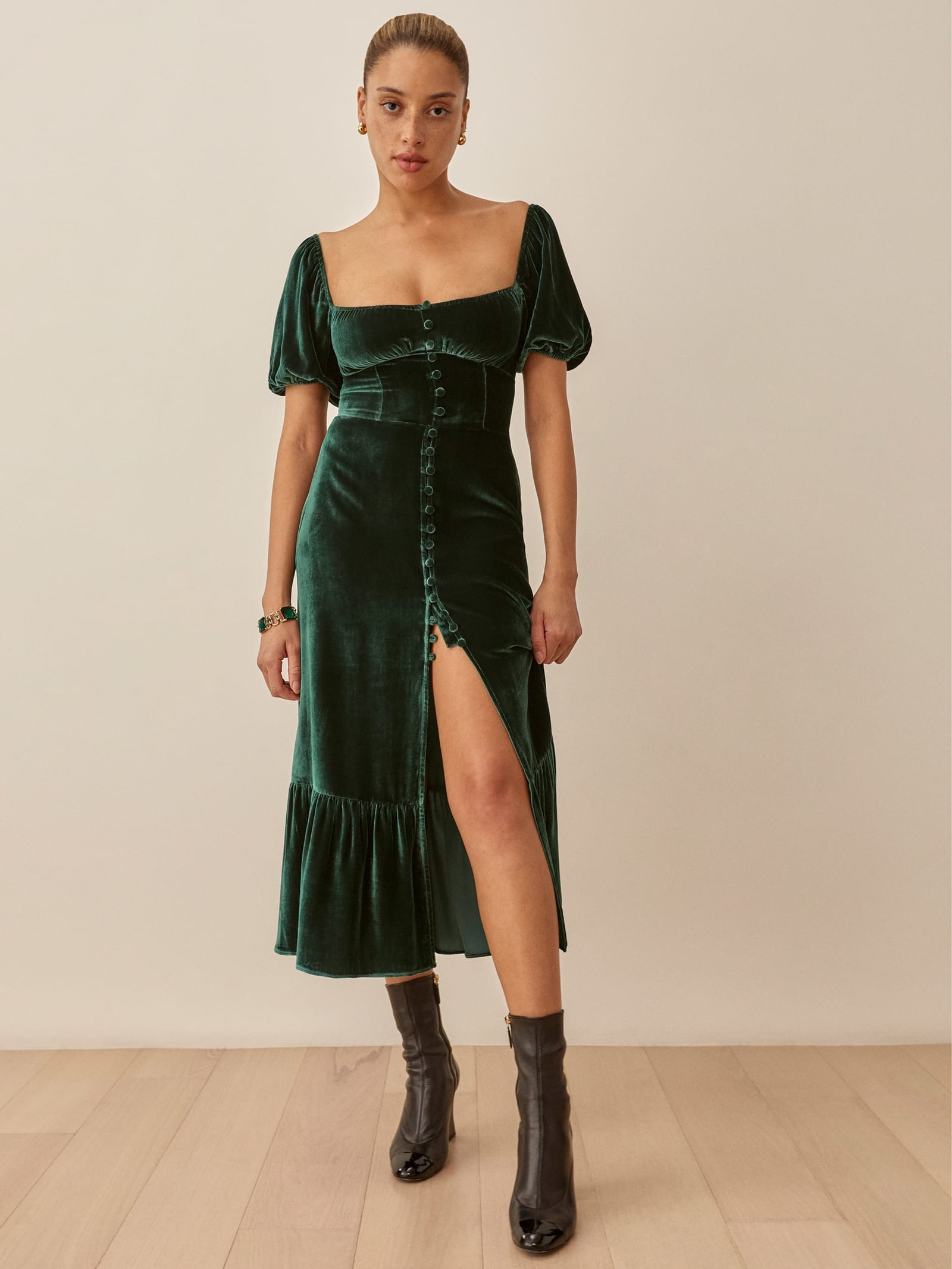 Leonie Velvet Dress | Reformation (Global)