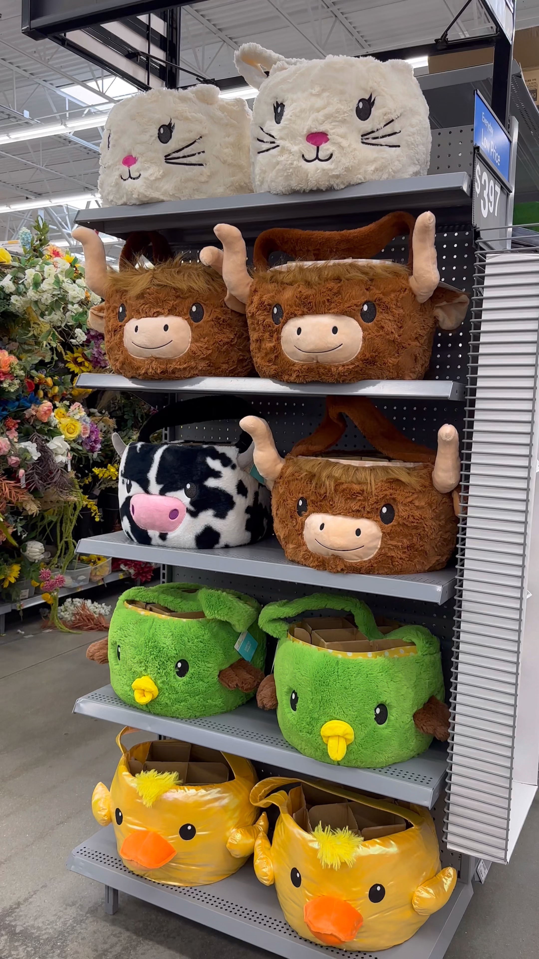 A hyland cow plush Easter basket! And his friends! How stinking cute!! 🐮🐣🐰🥕 #walmart #walmartfinds #easter #easterbasket #hylandcow

#LTKMostLoved #LTKFamily #LTKSeasonal
