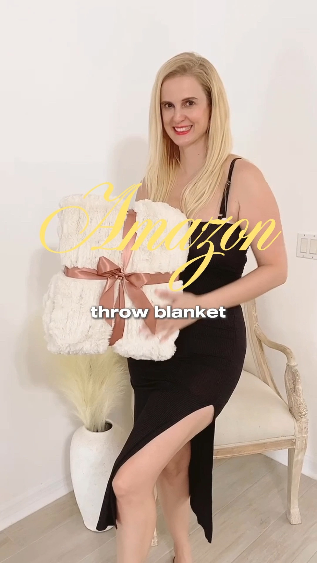 Cozy season calls for the softest throw blanket 🤍 Perfect for curling up on the couch or adding a warm touch to your home decor.

amazon throw blanket, cozy home finds, fall home decor, living room essentials, affordable home finds, soft blanket

#LTKSeasonal #LTKStyleTip #LTKHome