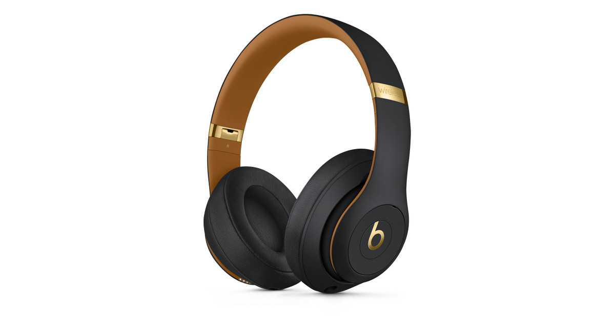 Beats Studio3 Wireless Over-Ear Headphones – The Beats Skyline Collection - Midnight Black | Apple (NZ)