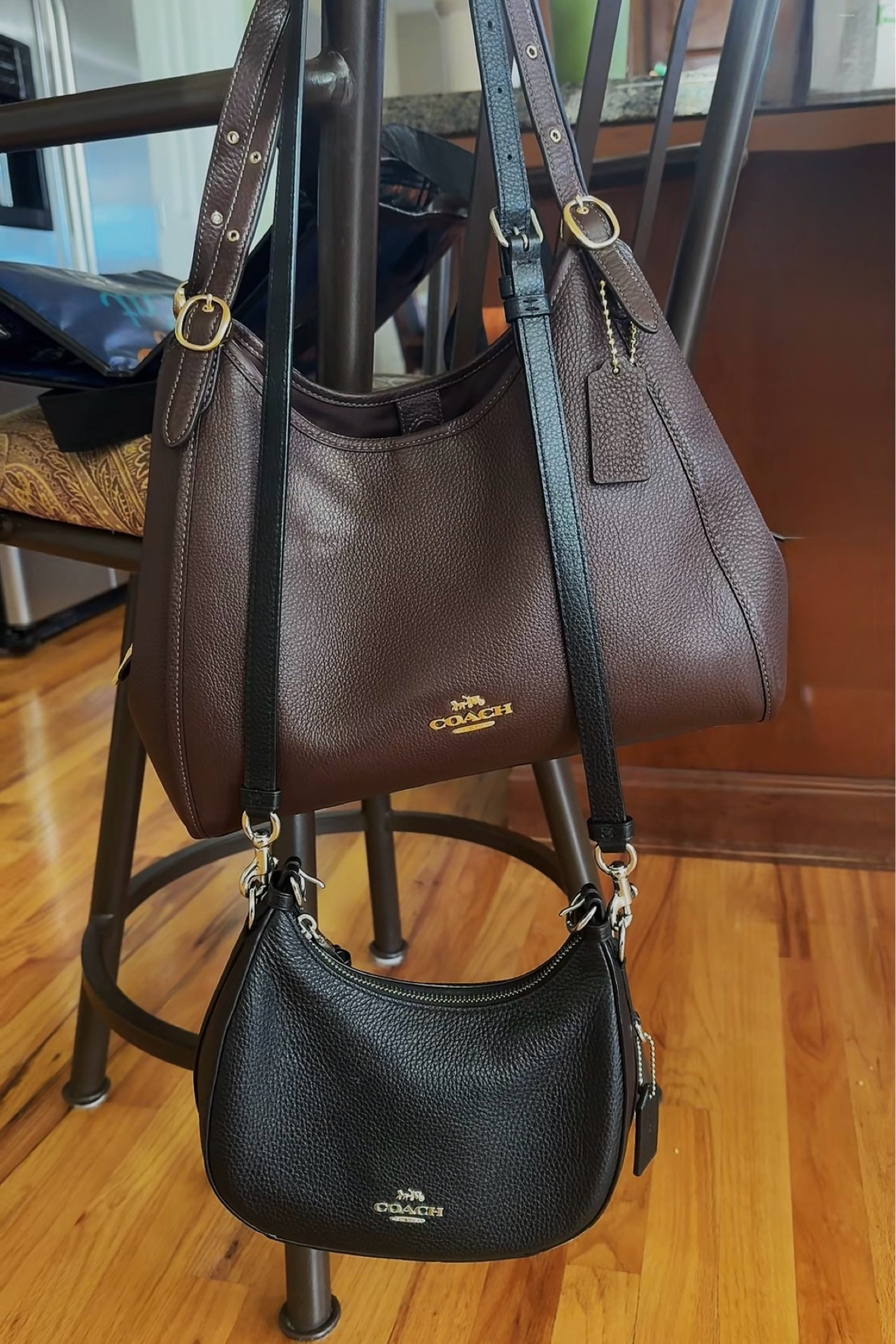 Two sisters, two different Coaches 🖤🤎

#LTKSaleAlert #LTKGiftGuide #LTKHoliday