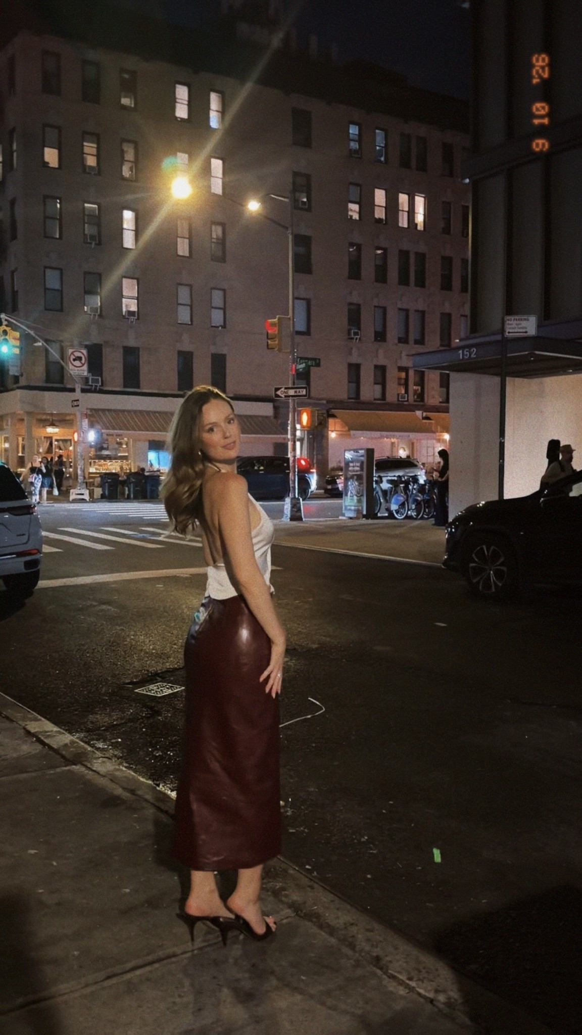 Skirt and shoes fit tts!