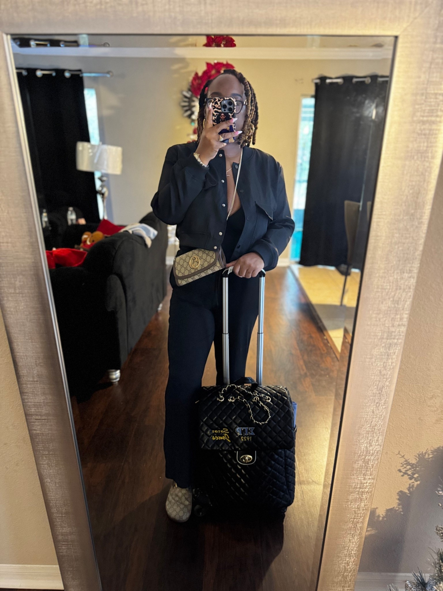 Airport ootd

#LTKMidsize #LTKootd #LTKgrwm