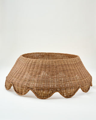 Solene Scalloped Rattan Tree Collar | Magnolia