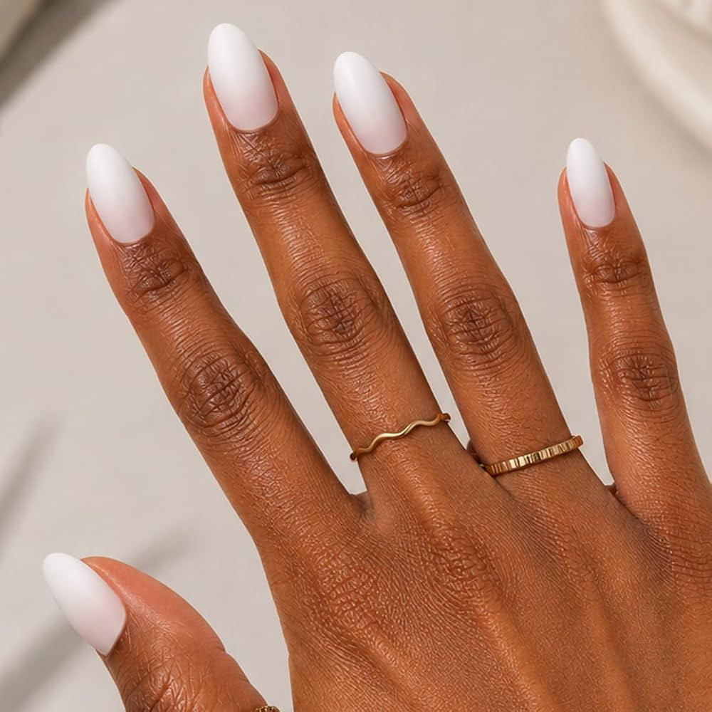 Olive & June Instant Mani Press-On Nails, Pure White Syrup Gradient, Medium | Amazon (US)