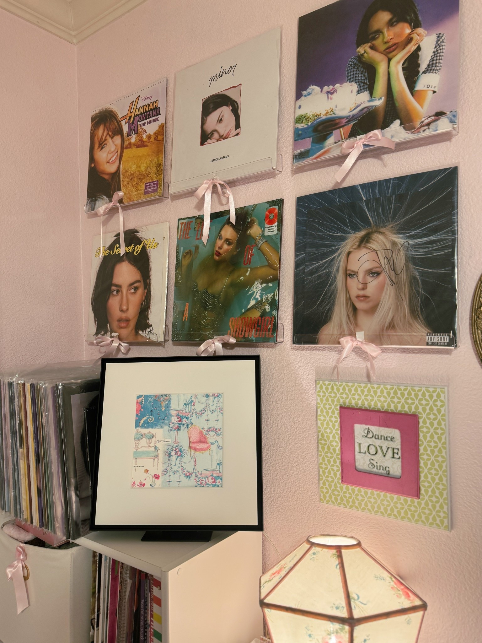 my record display and new frame speaker! also the audio quality is so amazing. i love this. seriously

#LTKGiftGuide #LTKHome #LTKFindsUnder50