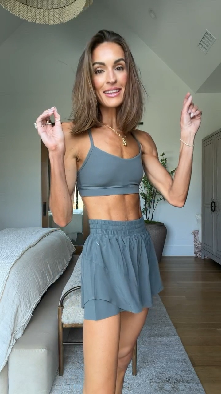 love the fun fit of these running shorts and the matching bra to go with! 😍

#LTKActive