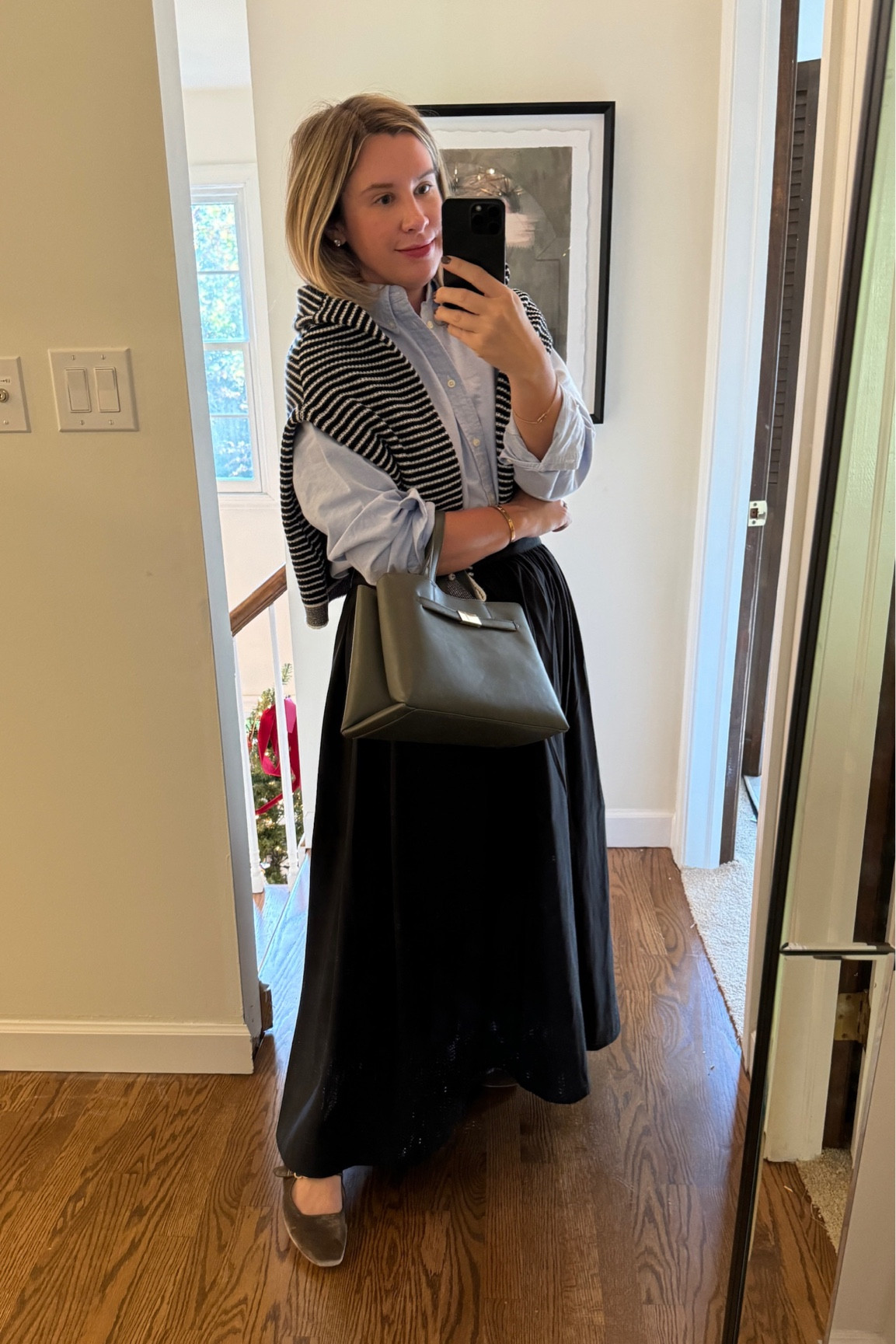 Classic winter outfit! Maxi skirt, purse, preppy, classic, polo, target, Amazon

#LTKMidsize #LTKFindsUnder50 #LTKStyleTip
