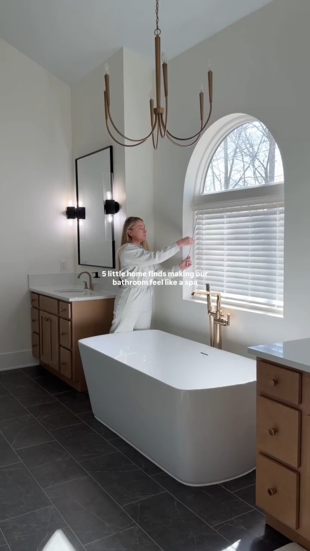 slowly adding coziness around our home ✨🫧

💫follow @christinelizabethhome for more home inspo, DIY projects and fave finds. 
💫comment a 🤍 for direct links to decor + bath fixtures 

now that we are finally settled in our home, I am slowly adding intentional pieces to our spaces to make them feel cozy and calm. i adore our bathroom but it is sooo plain, so i added some pieces that made if feel like a spa 🧖🏼‍♀️ 

1. the bath tray perfect for a book/ipad, drinks + snacks 
2. the @badesofa_usa pillow, it’s a lux pillow for your bath 
3. this mini table adding some darker tones 
4. bath salts in a cute bottle + diffuser 
5. this faux plant that looks real, the stems are so good 

comment a 🤍 for links ◡̈ 

#homefinds #bathfinds #targetfinds #amazonfinds #primarybathroomdesign