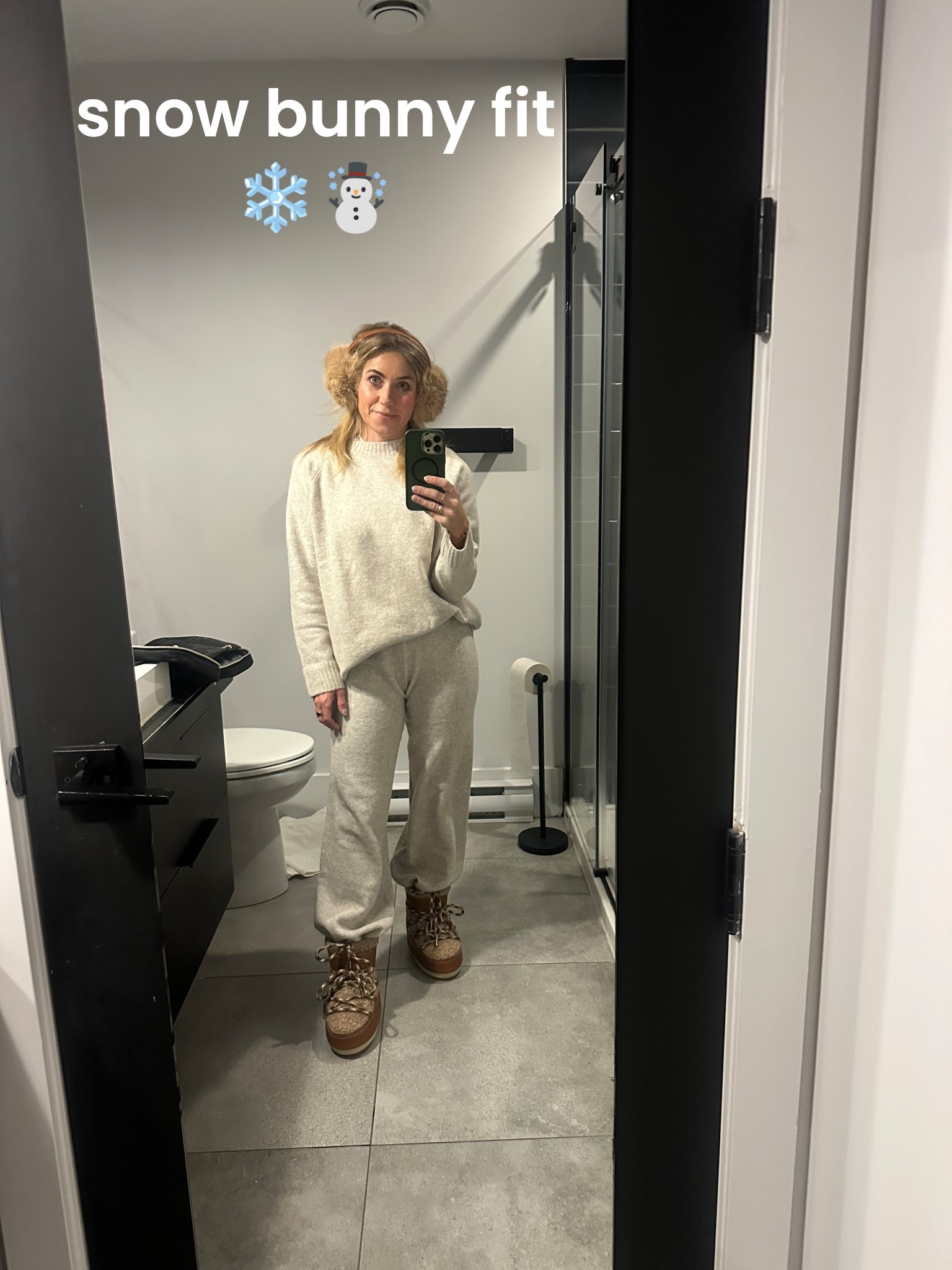 comfy + cozy

#LTKSeasonal #LTKdayinmylife #LTKgrwm