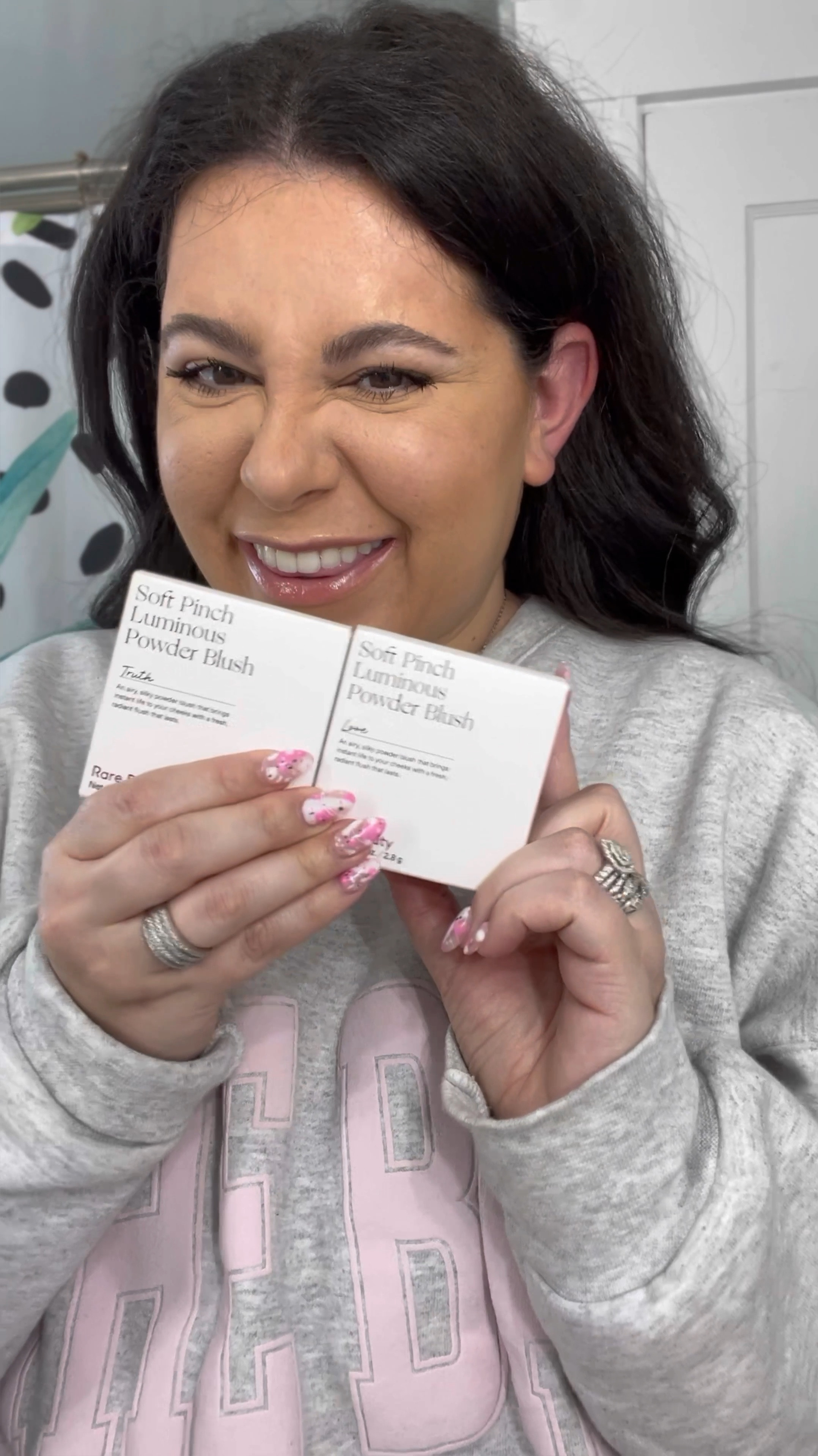 Using shades Love & Truth! I think Truth (2nd one) is my favorite😍 

#LTKxSephora #LTKbeauty #LTKfindsunder50