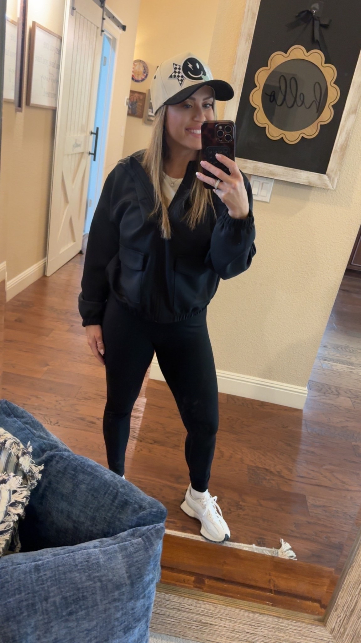 Game day fit 🖤🤍⚽️
#soccermom #momlife #allblack

#LTKActive #LTKootd #LTKmomlife