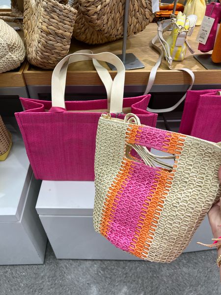 Cute new bags 

#LTKfindsunder100 #LTKitbag #LTKfindsunder50