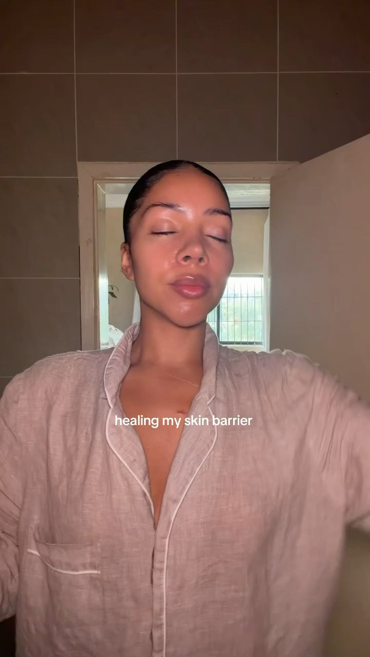 The products I’m using to heal my skin barrier 🤍🫧🔗 Everything is linked!

#LTKBeauty #LTKselfcare