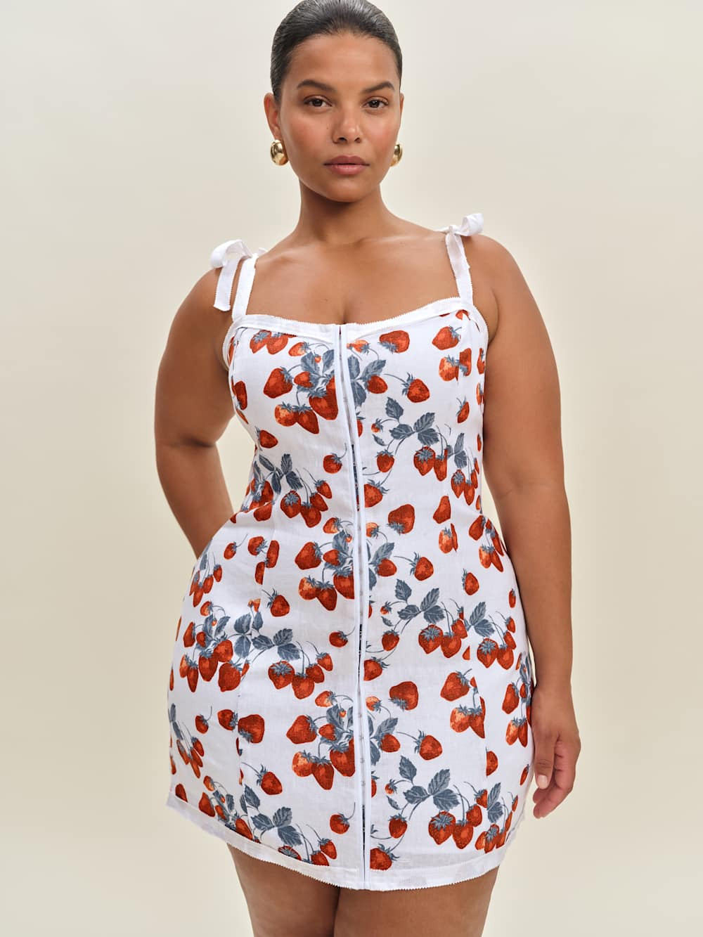 Dion Dress Es | Reformation (Global)