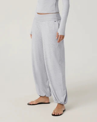 Vuori Halo Balloon Pants | Pale Grey Heather | Large | Vuori Clothing (US & Canada)