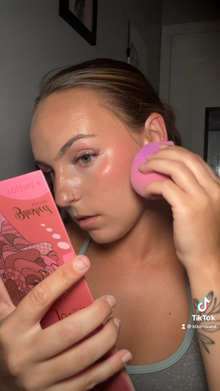 Day 2 of trying new makeup products, part 2! 

#LTKsalealert #LTKBeautySale #LTKbeauty