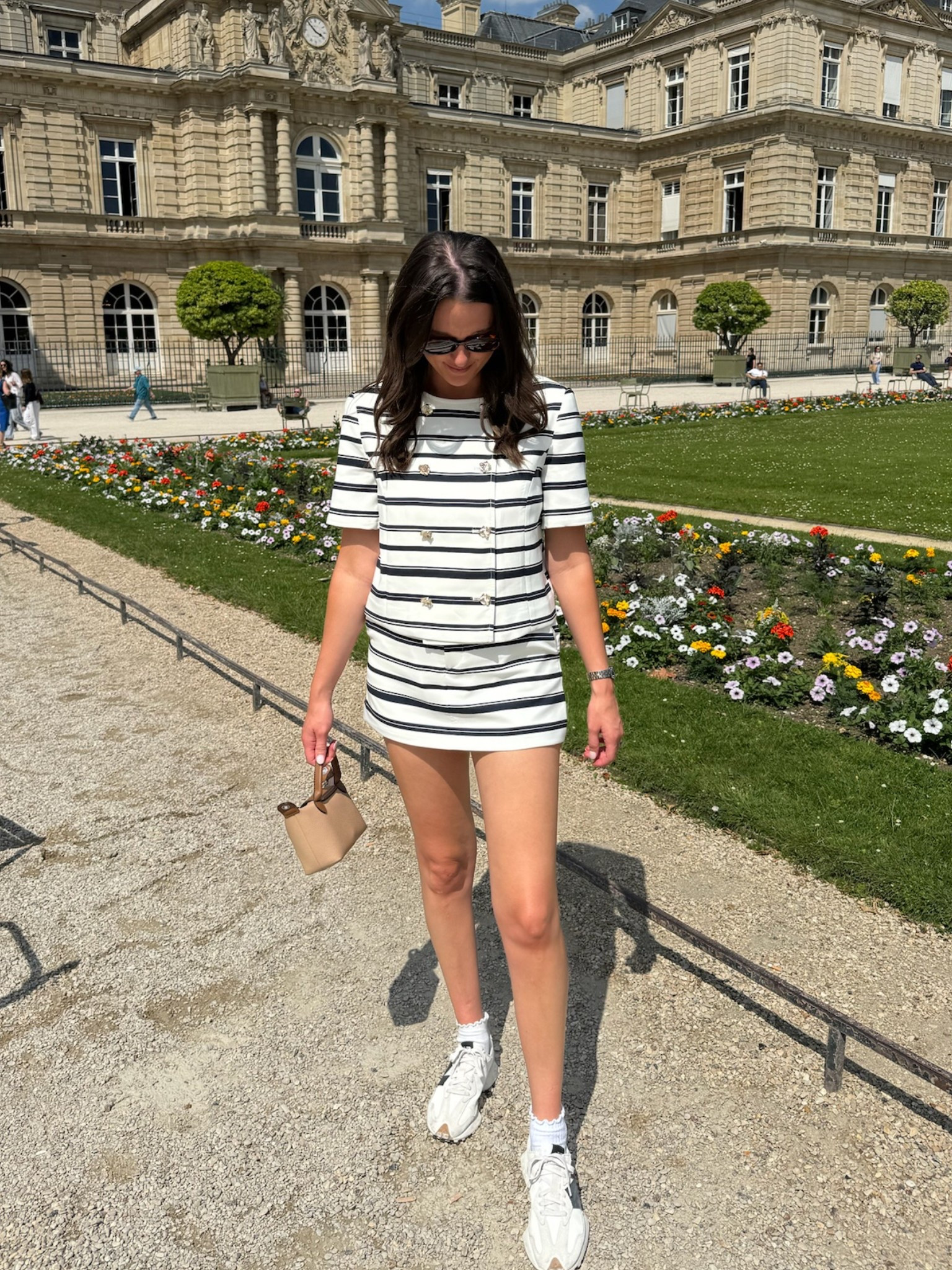 outfit of the day to explore paris! 
